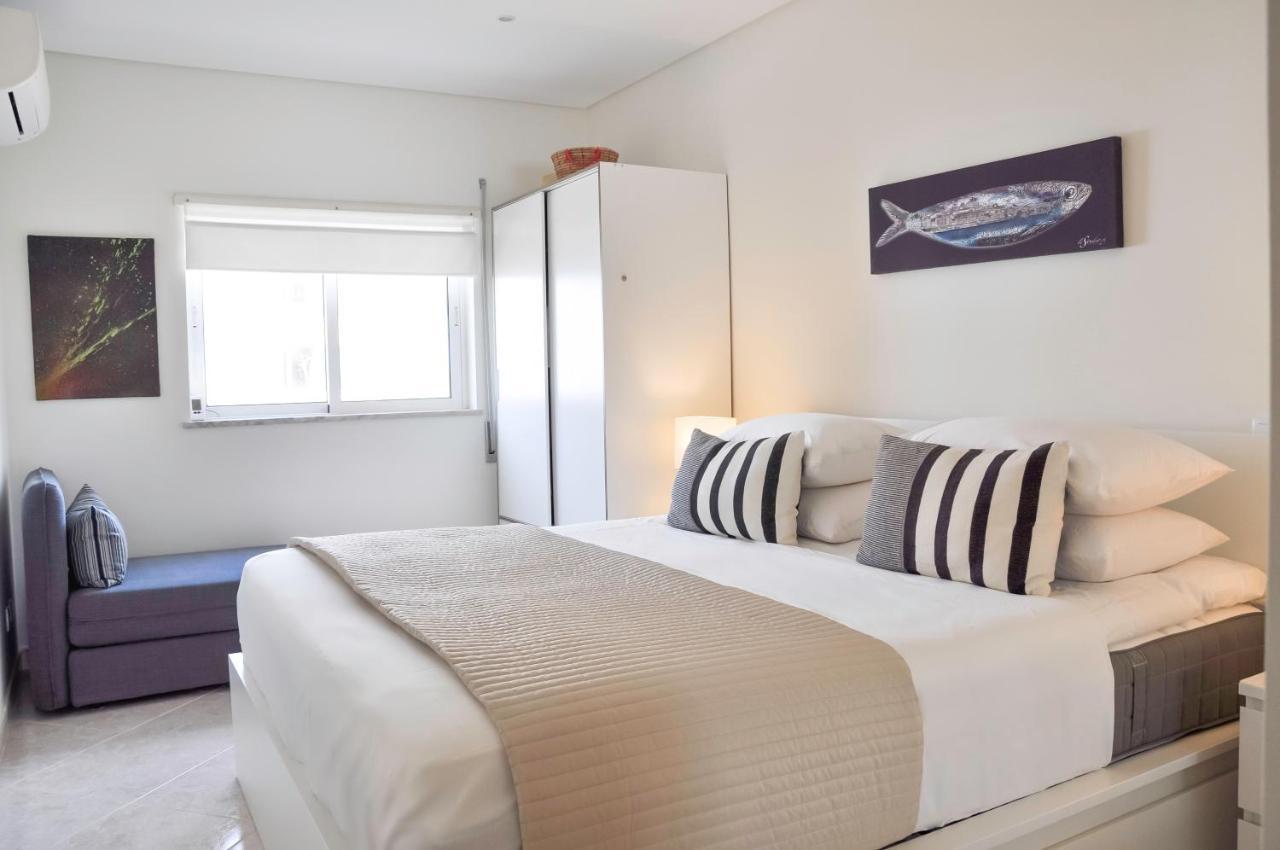 Lovelystay - 2Br Modern, Pool Access, Close To Marina & Beach Quarteira Exterior foto